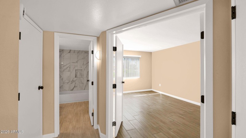 21-web-or-mls-P1431502