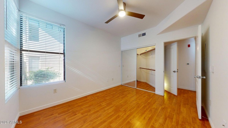 6900-E-Princess-Dr-Unit-2600-01262026_15