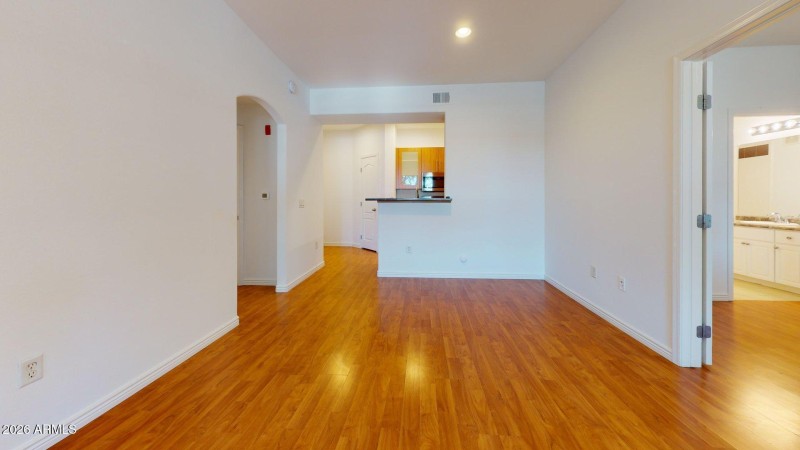 6900-E-Princess-Dr-Unit-2600-Living-Room