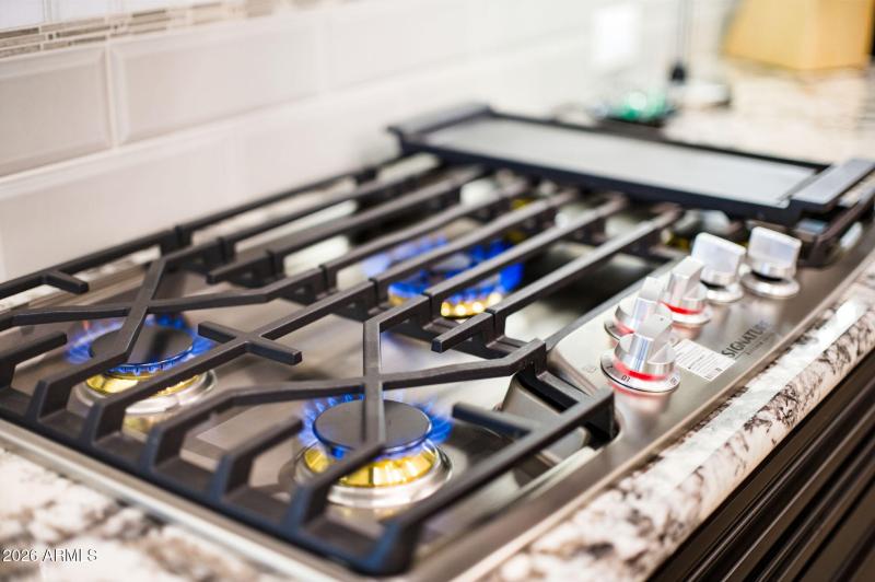 19-web-or-mls-5691 N Dakota Dr-19