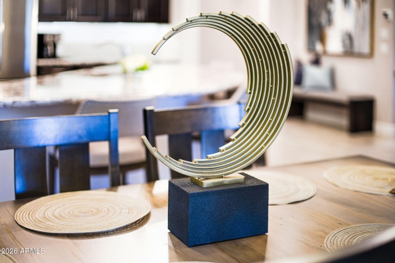 23-web-or-mls-5691 N Dakota Dr-23