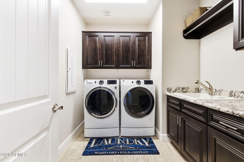 29-web-or-mls-5691 N Dakota Dr-29