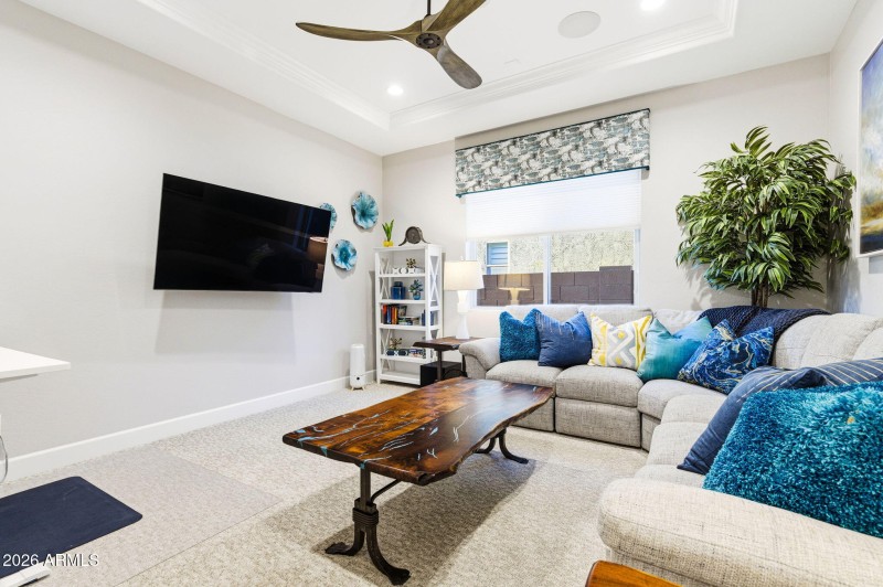 31-web-or-mls-5691 N Dakota Dr-31