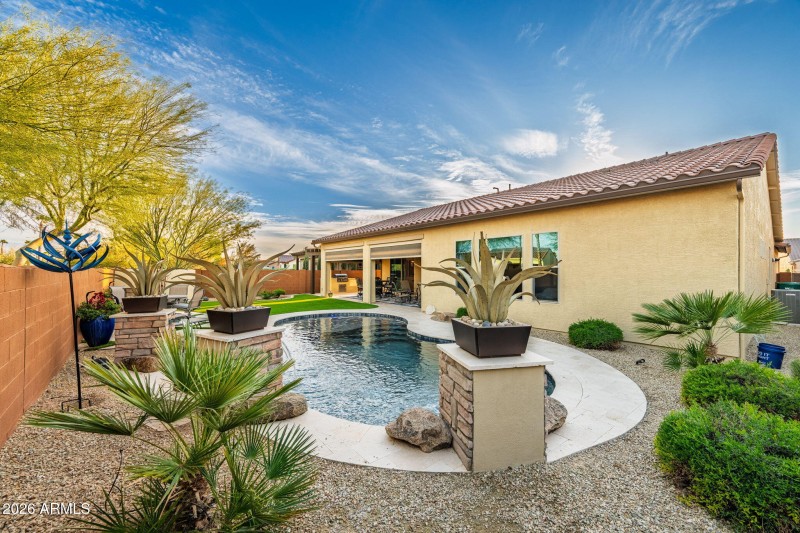 54-web-or-mls-5691 N Dakota Dr-54