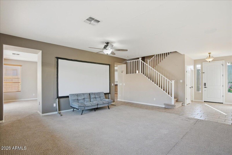 07-10740 E Lobo Ave_RedHogMedia