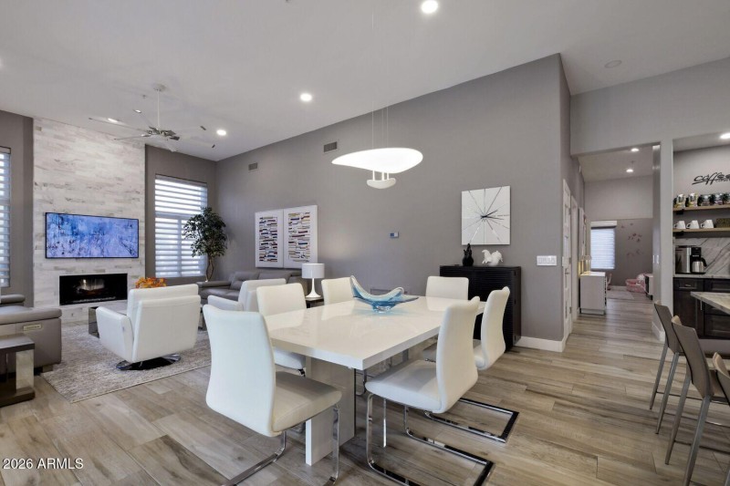 011 - 11 Dining Room