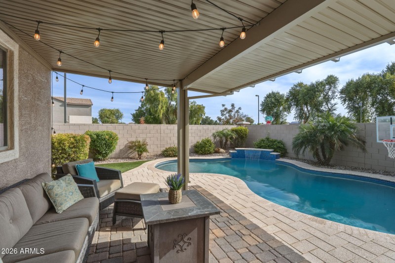 54-web-or-mls-Untitled-54