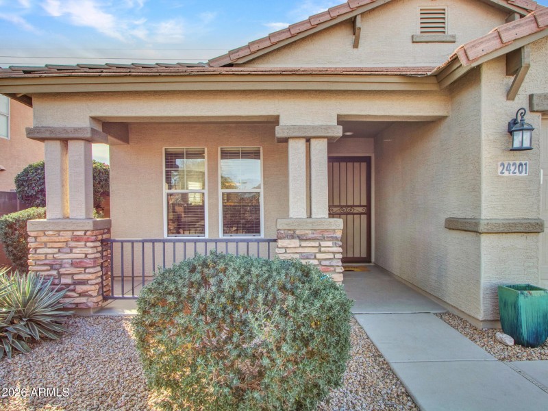 Covered Front Porch Entry