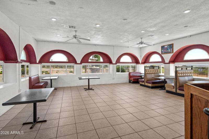 JL_1481WHwy89A-interiors-33