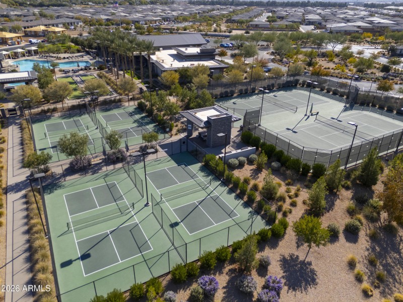 1256 W Silver Creek Ln