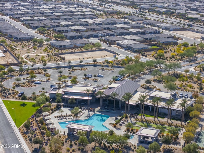 1256 W Silver Creek Ln