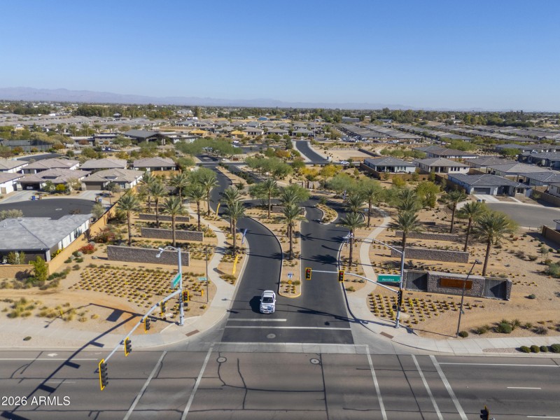 1256 W Silver Creek Ln