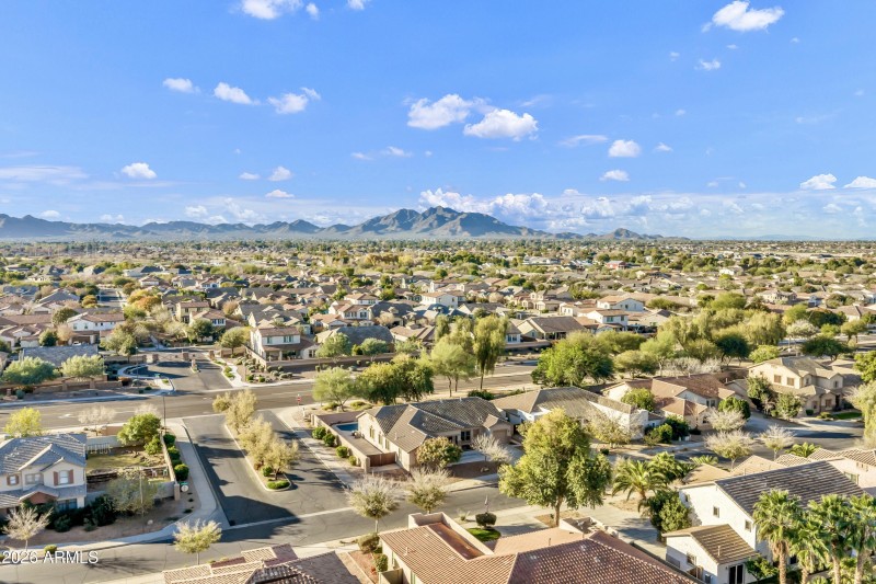 neighborhood entrance