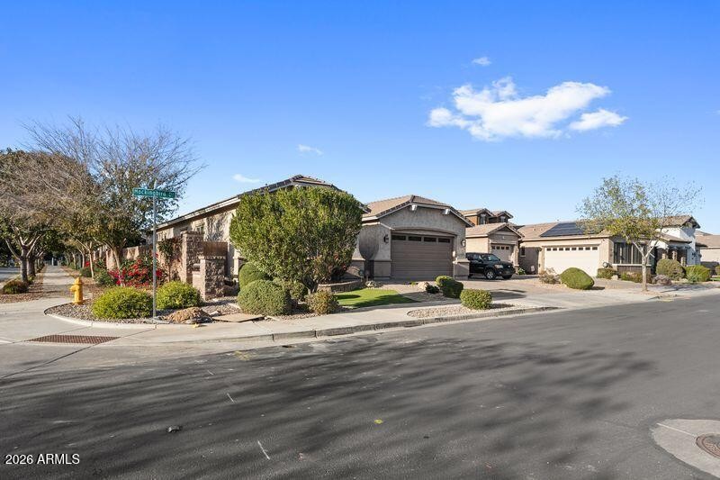 20298 E. Mockingbird Dr.