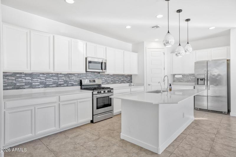 1313 E Glass Ln Phoenix - 262