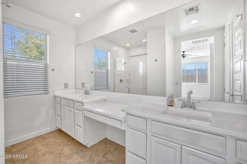 1313 E Glass Ln Phoenix - 318