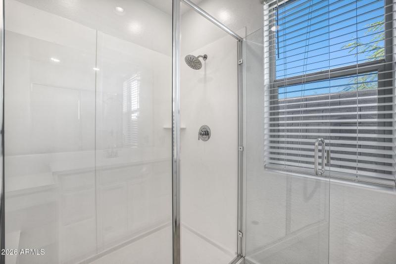 1313 E Glass Ln Phoenix - 323