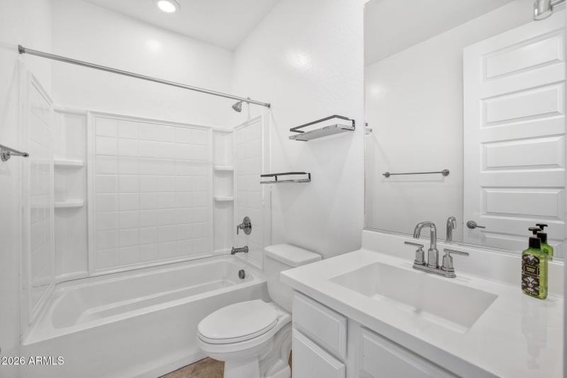 1313 E Glass Ln Phoenix - 235