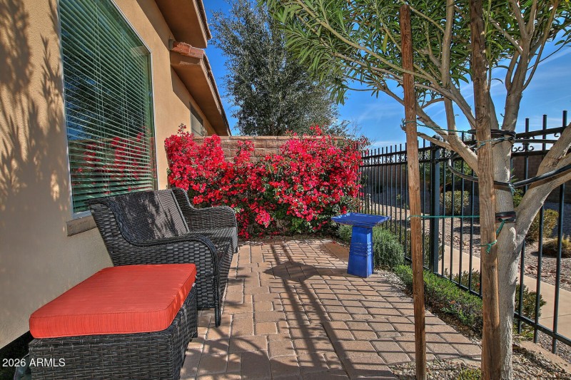 825 E Cobble Stone Dr San Tan-large-045-