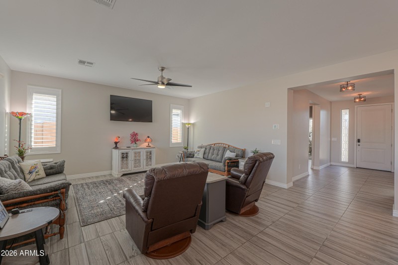 1256 W Silver Creek Ln