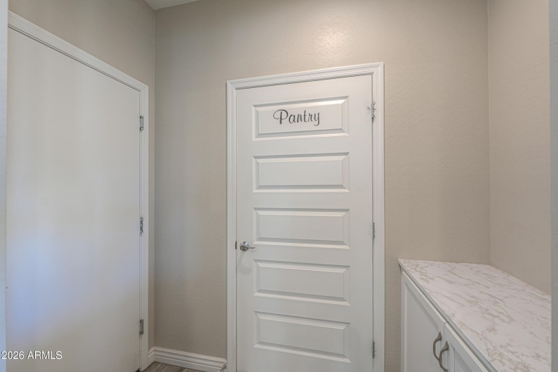 1256 W Silver Creek Ln