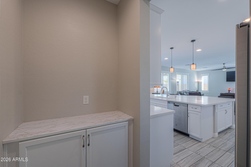 1256 W Silver Creek Ln