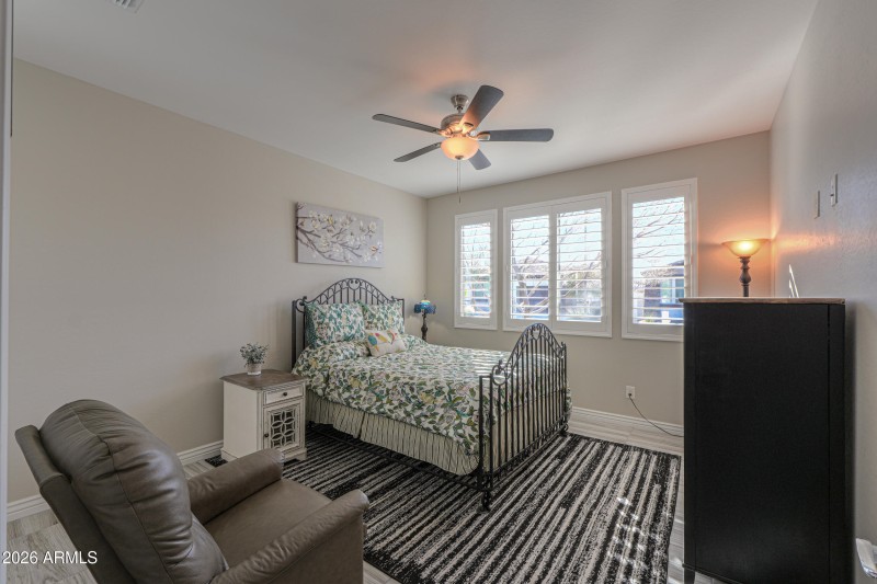 1256 W Silver Creek Ln