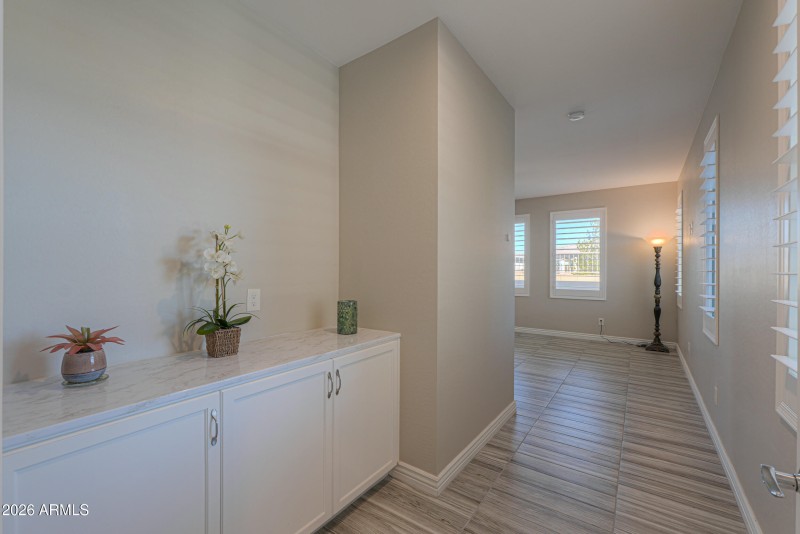 1256 W Silver Creek Ln