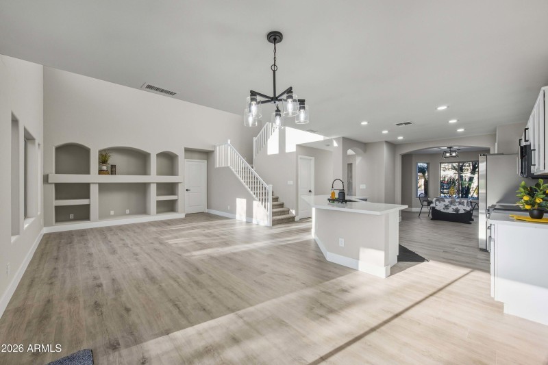 5_005_dsc_5748living212th