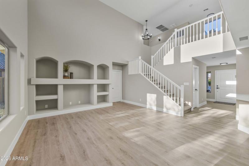 7_007_dsc_5742livingbal212