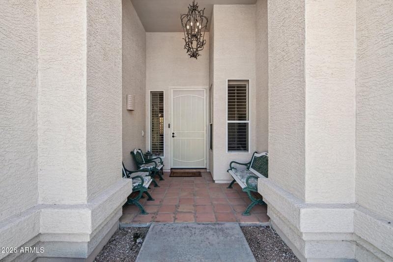 6-web-or-mls-E Nisbet Rd-S2801-004