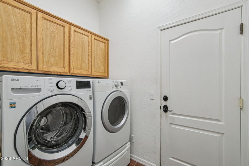 21-web-or-mls-E Nisbet Rd-S2801-019