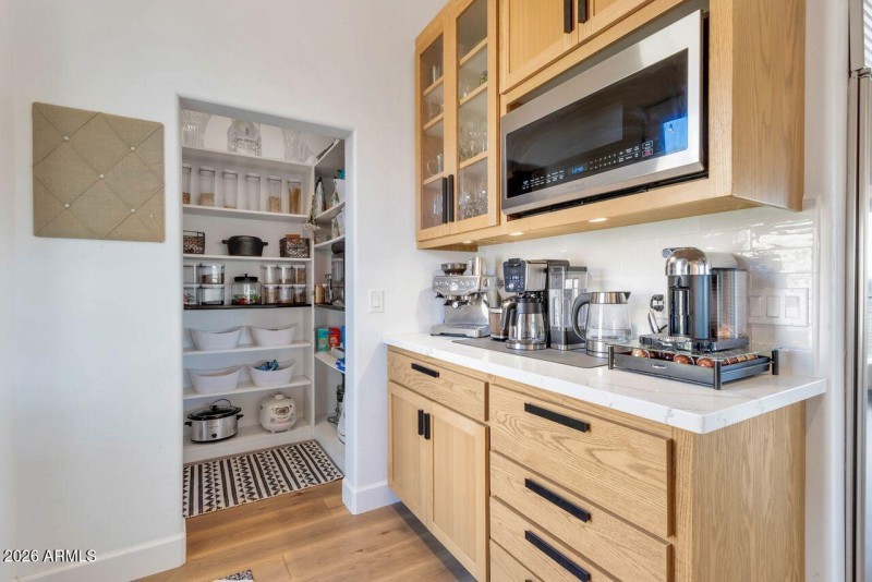 Coffee Bar_Pantry