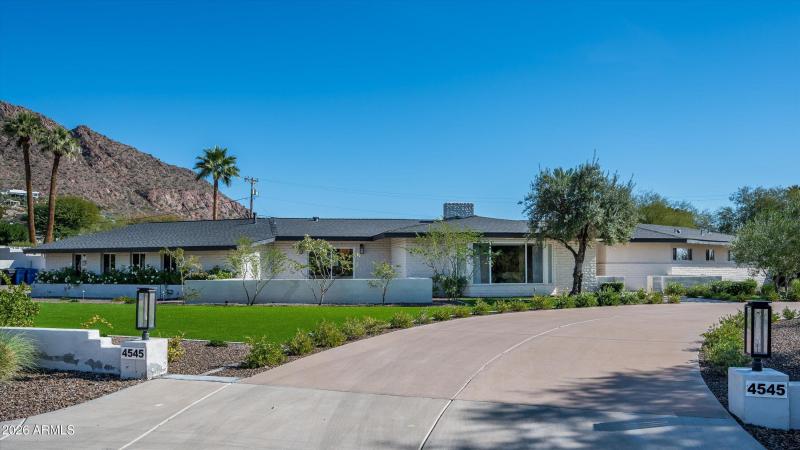 07-4545NRoyalViewDrE-7