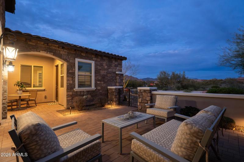 DSC09817-Enhanced-NR