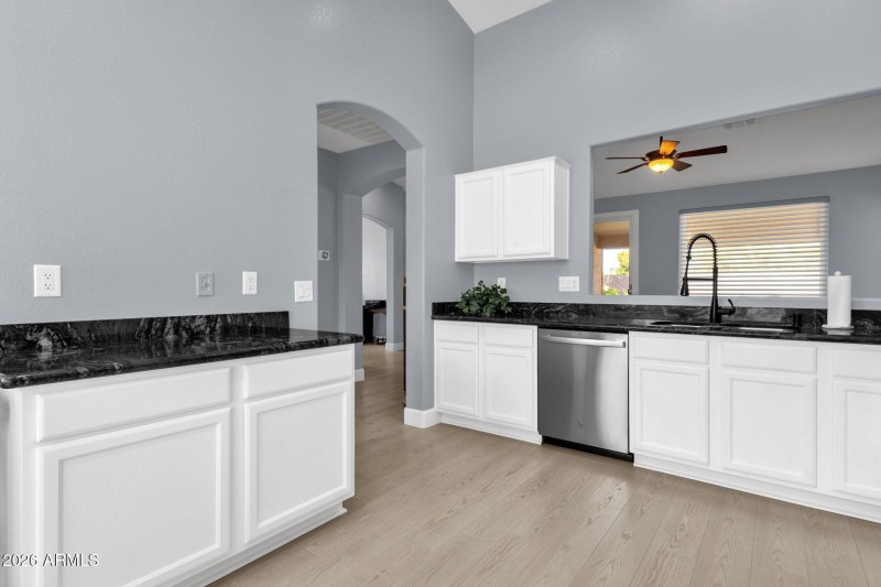 11-web-or-mls-5020-s-citrus-ln