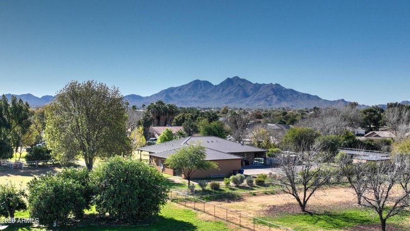 19312 E Via De Palmas