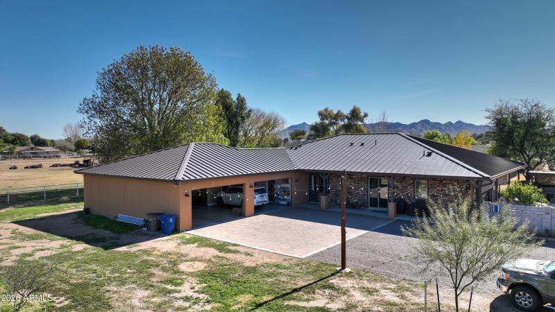 19312 E Via De Palmas