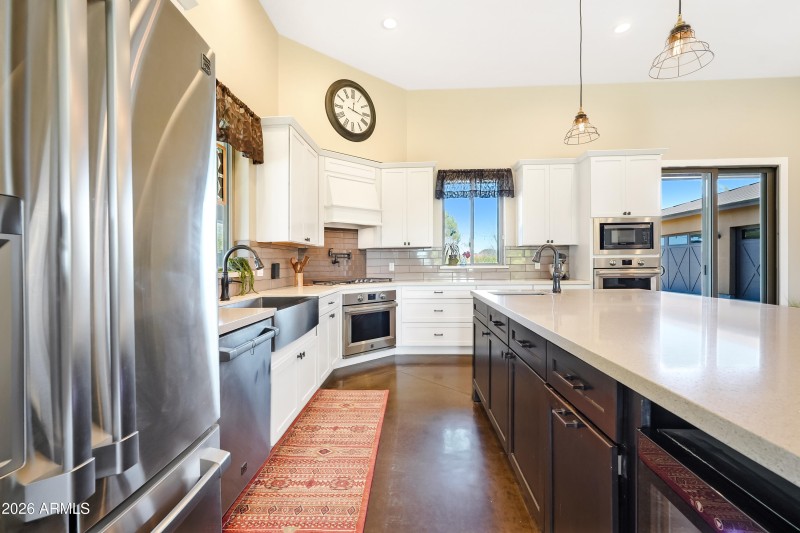 19312 E Via De Palmas