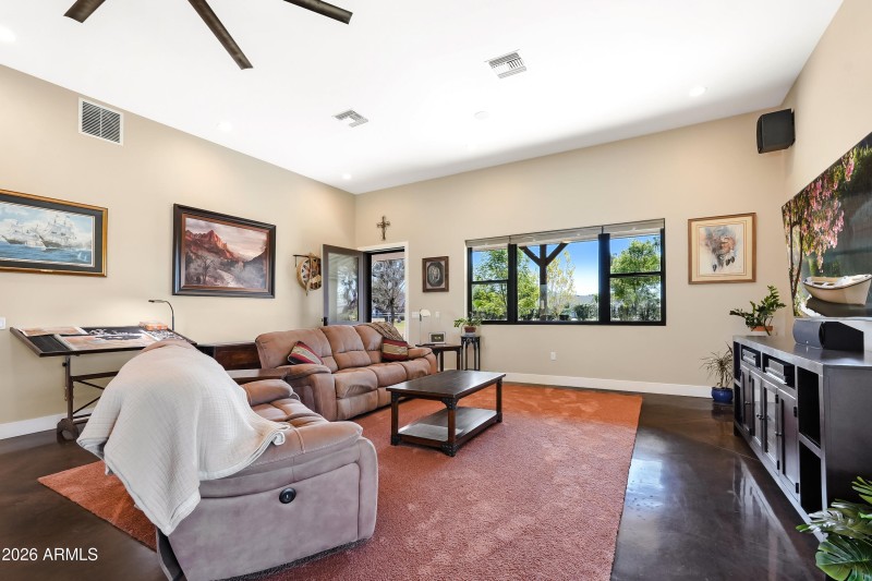 19312 E Via De Palmas