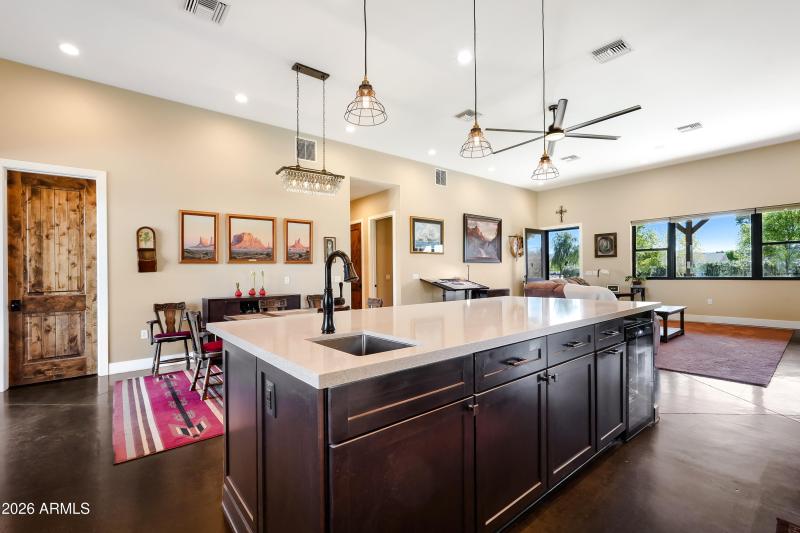 19312 E Via De Palmas