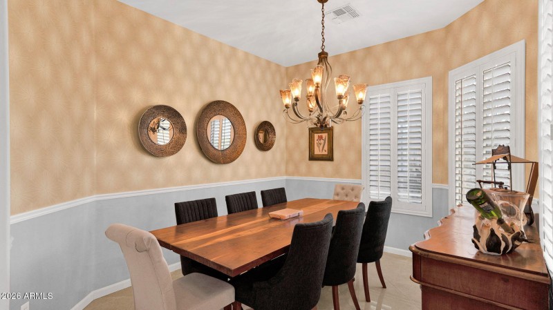 25-web-or-mls-P1431611