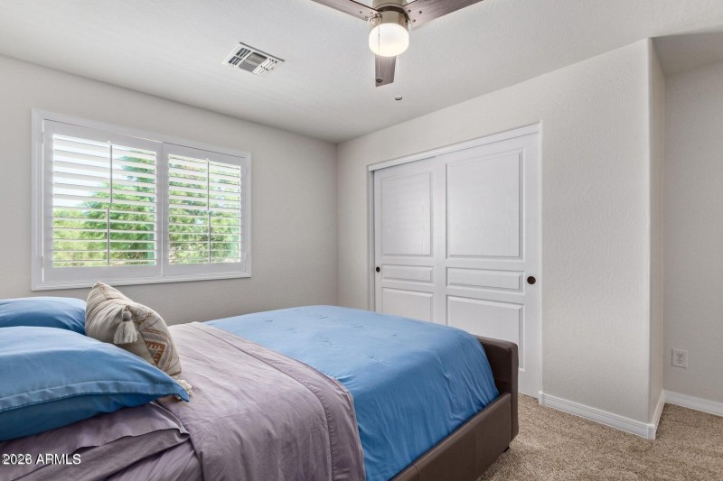 20220917151502002181000000-o