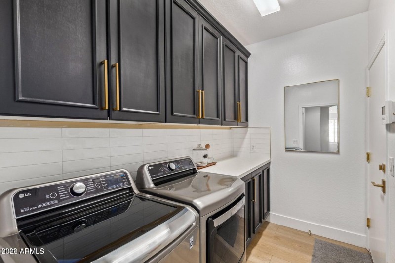 20220917161117988599000000-o