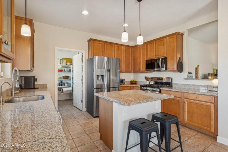 11-1134 E Pedro Road