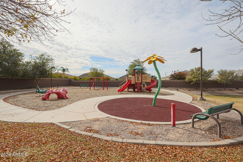 Pocket Park w/Splash Pad