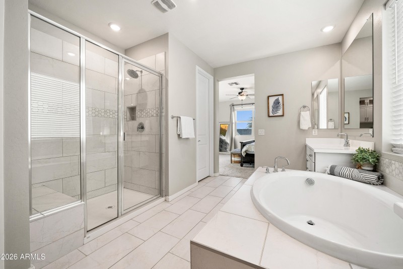 026_golden_court-23_211