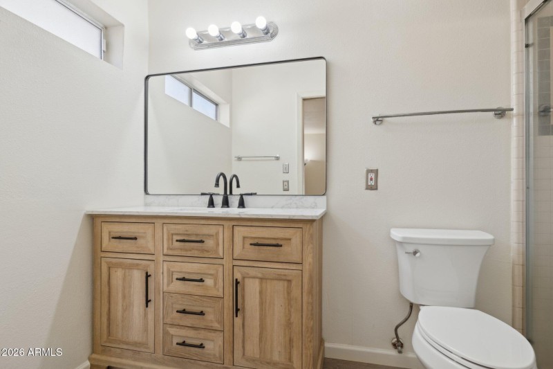 15-web-or-mls-9300-e-kalil-dr