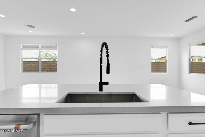 hj-az-phoenix-lucero-sandstone-lot-61-ki