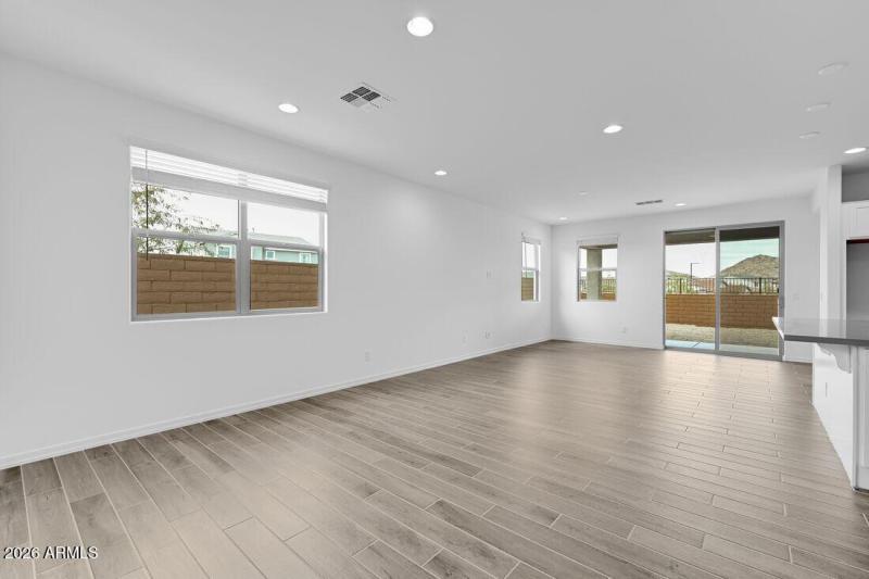 hj-az-phoenix-lucero-sandstone-lot-61-tv